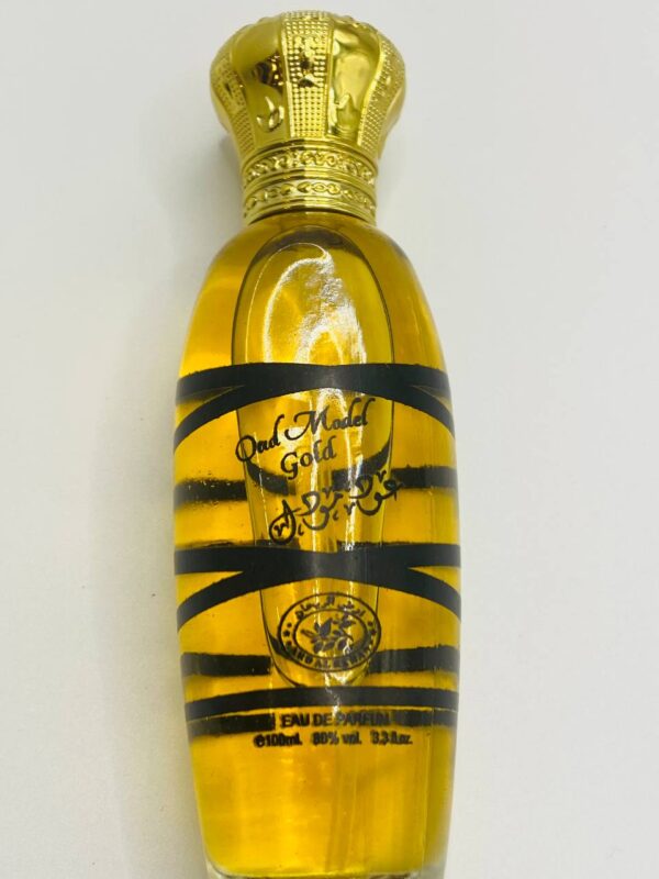 عطر عود مودل