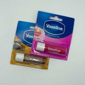 مرطب شفه Vaeline