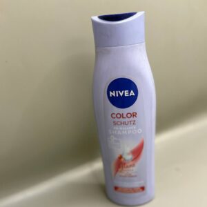 شامبو نيفيا