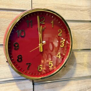 ساعه جداريه