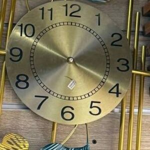 ساعه جداريه