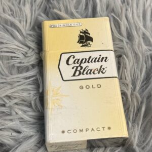 جكاير Captain Black